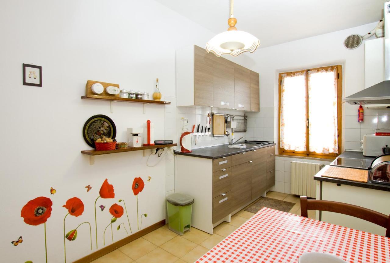 Cheap Apartment In The Old Village كولّي فال ديلسا المظهر الخارجي الصورة