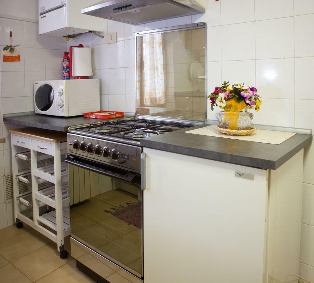 Cheap Apartment In The Old Village كولّي فال ديلسا المظهر الخارجي الصورة